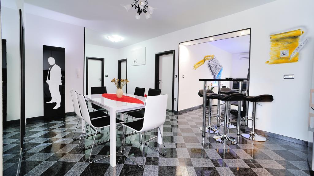 Penthouse Apartment Maric Спліт Номер фото